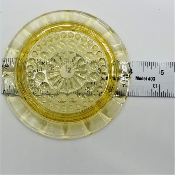 Rare Vintage 4" Amber Gold 17 Slot Bowling Alley Glass Ash Tray - Picture 4 of 4